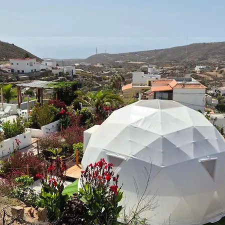 Domes1 Tenerife, Lujo Con El Encanto De Acampar ラグジュアリーテント *